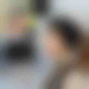 Căciulă croșetată cu deschidere pentru coadă de păr | BEANIEHUT