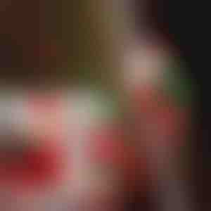 Moș Crăciun care se cațără pe scări | LADDERSANTA