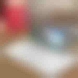 Organizator multifuncțional pentru birou + marker negru GRATUIT | DESKNOTE